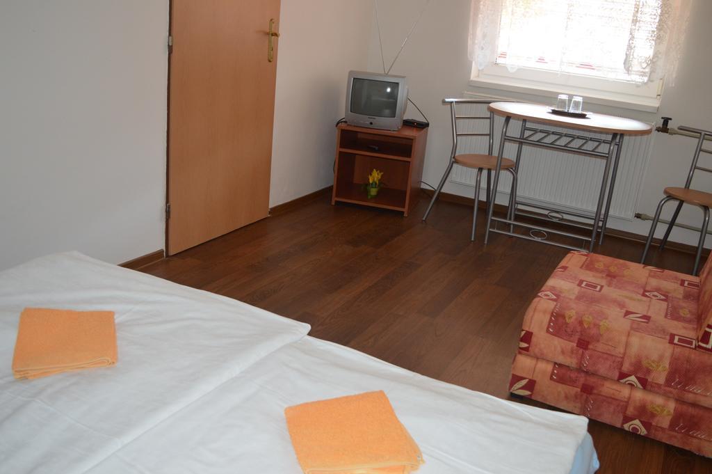 Penzion Adriana Hotel Roznava Room photo
